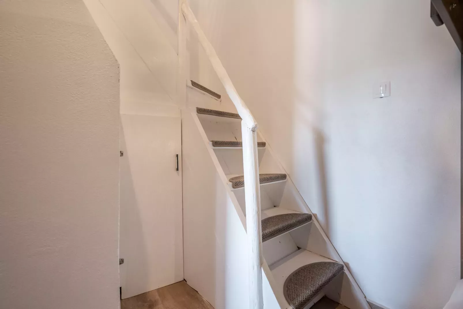 Nomas Home Skaloti-Overloop