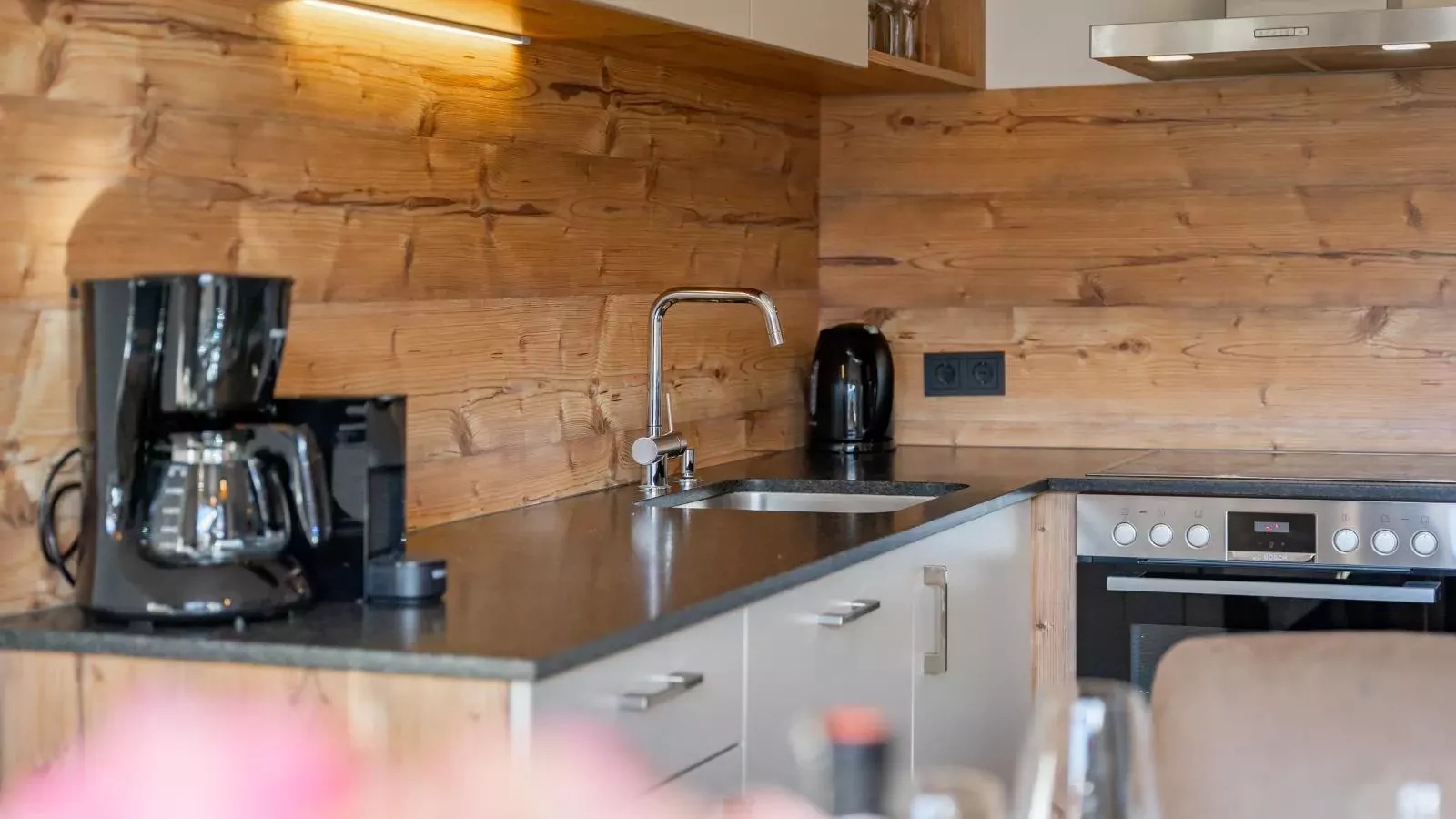 Tauern Suites Mitterwirt TOP 212-Keuken