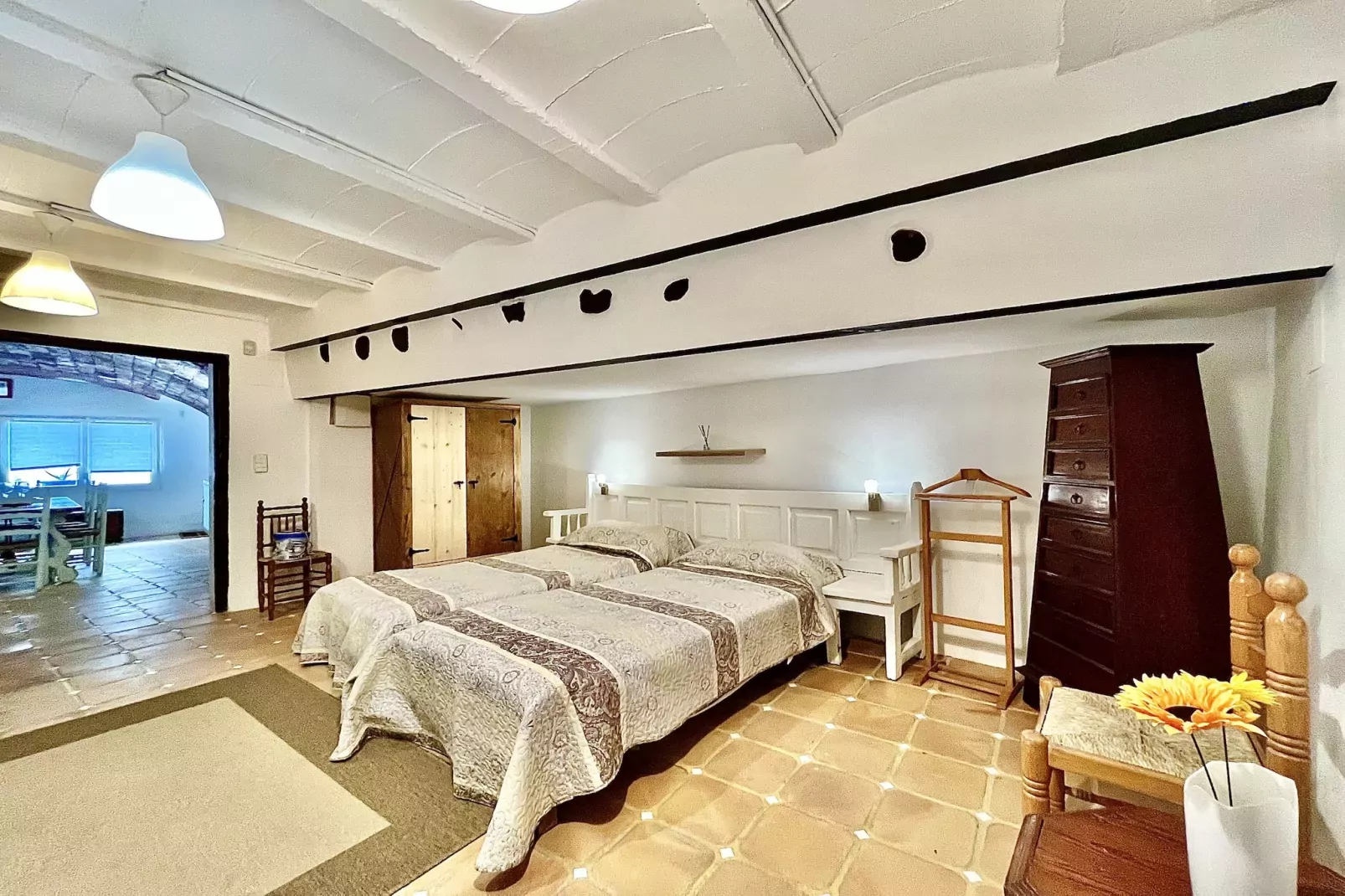 CASA JOAN BADOSA Roses