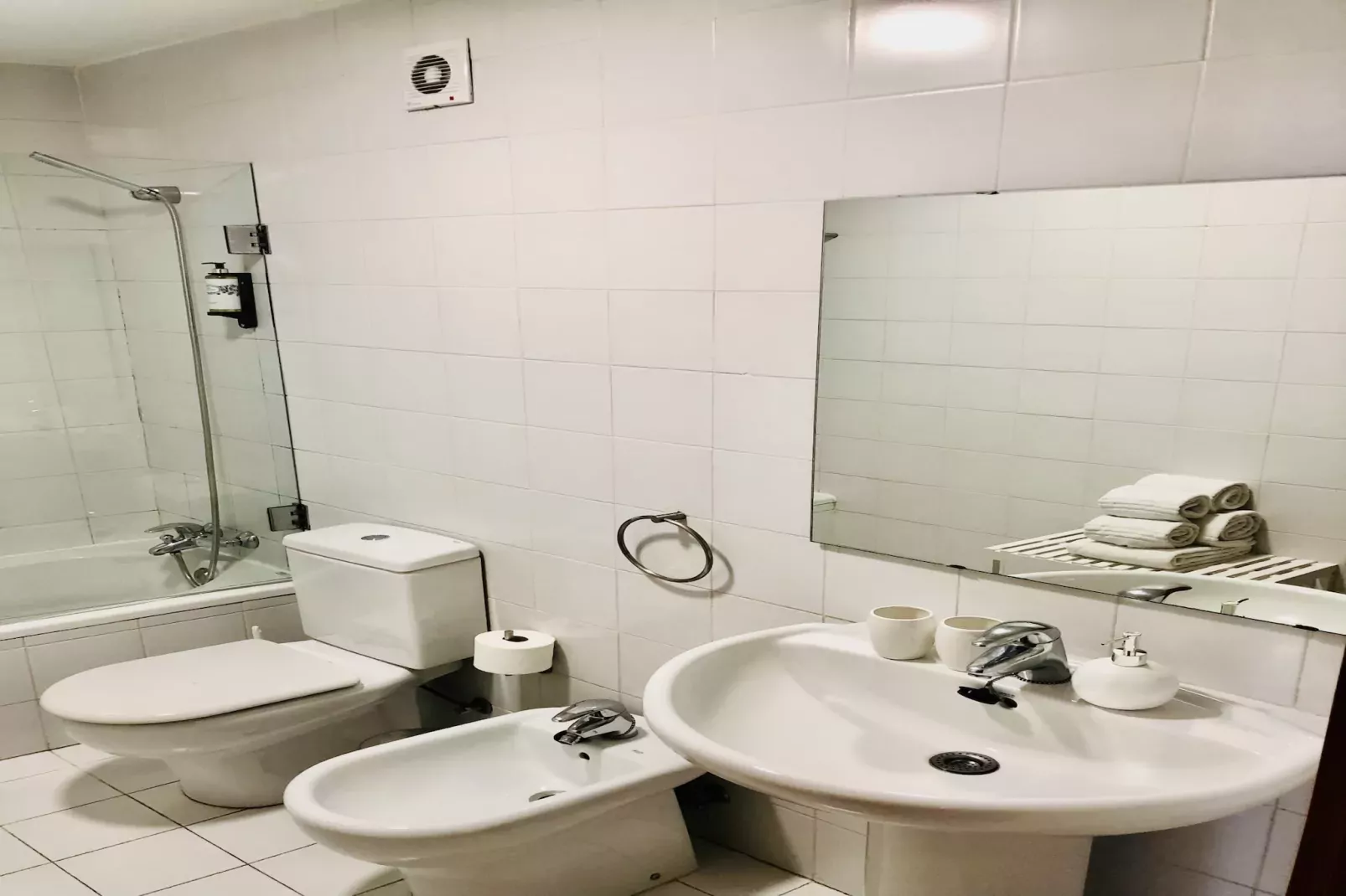 YOUROPO - Clérigos 3A-Badkamer