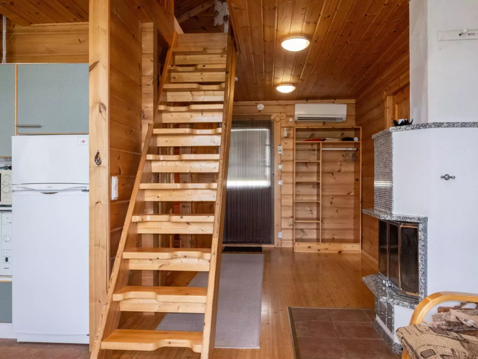 Mansikkaranta 3, partially accessible-Binnen