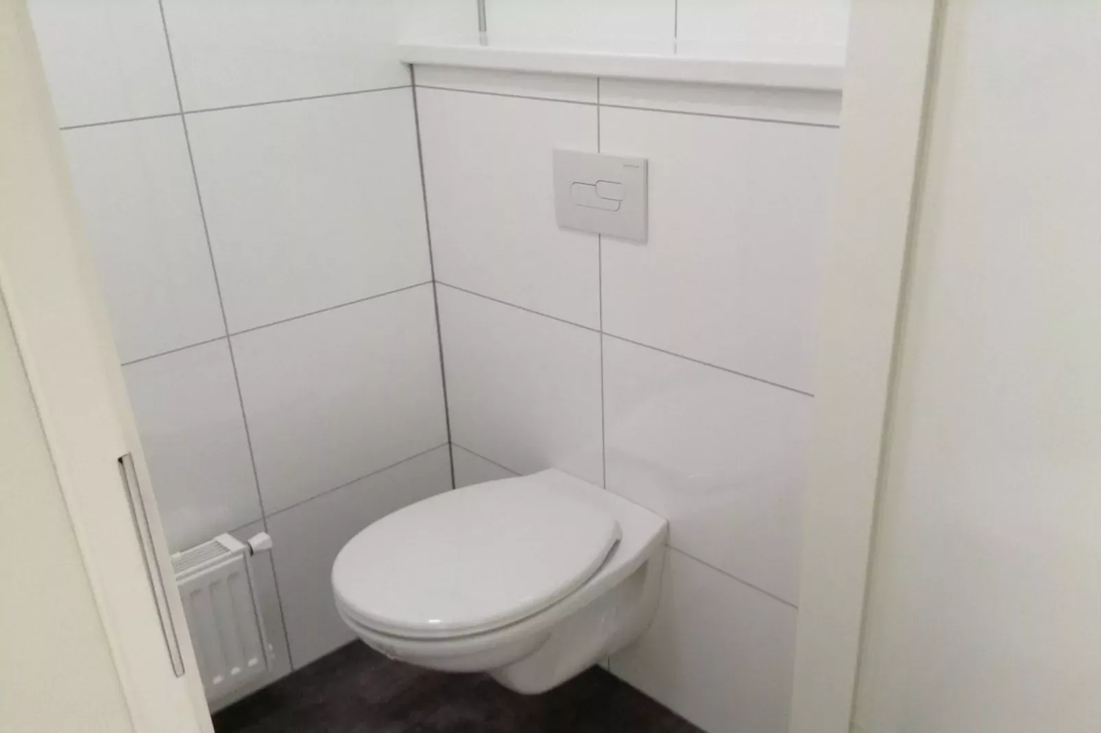 Holiday Villa | 2 - 4 people-Badkamer