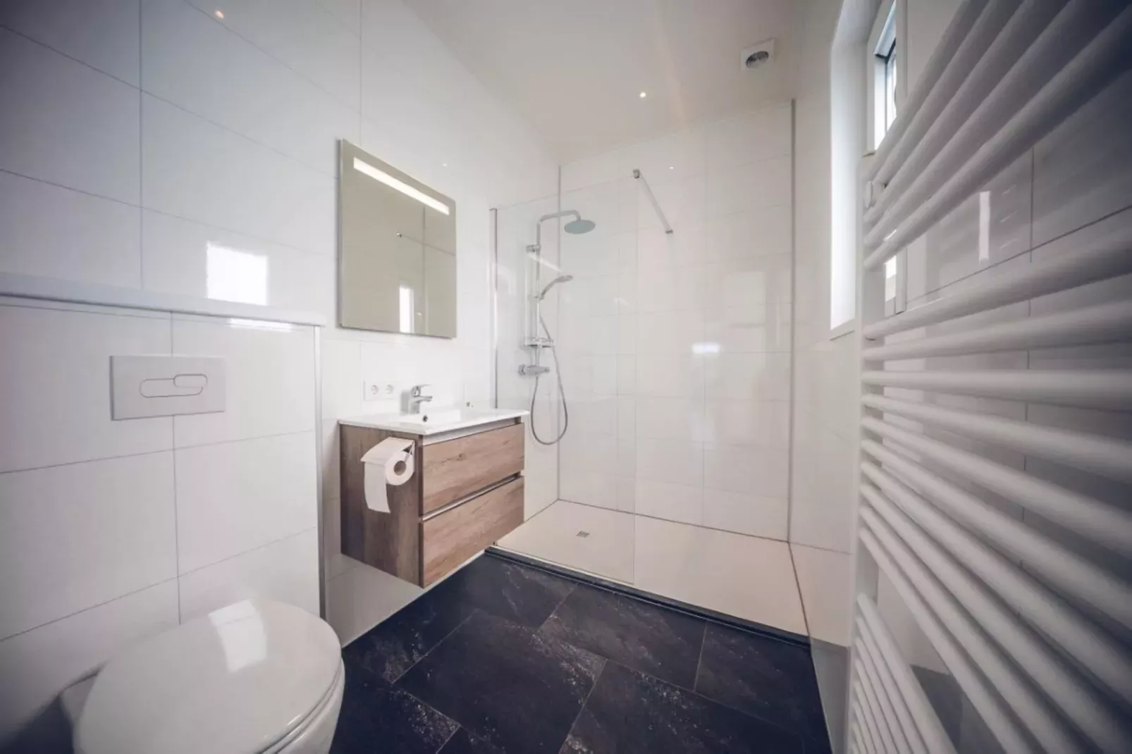 Voordevilla | 2 - 4 persons-Badkamer
