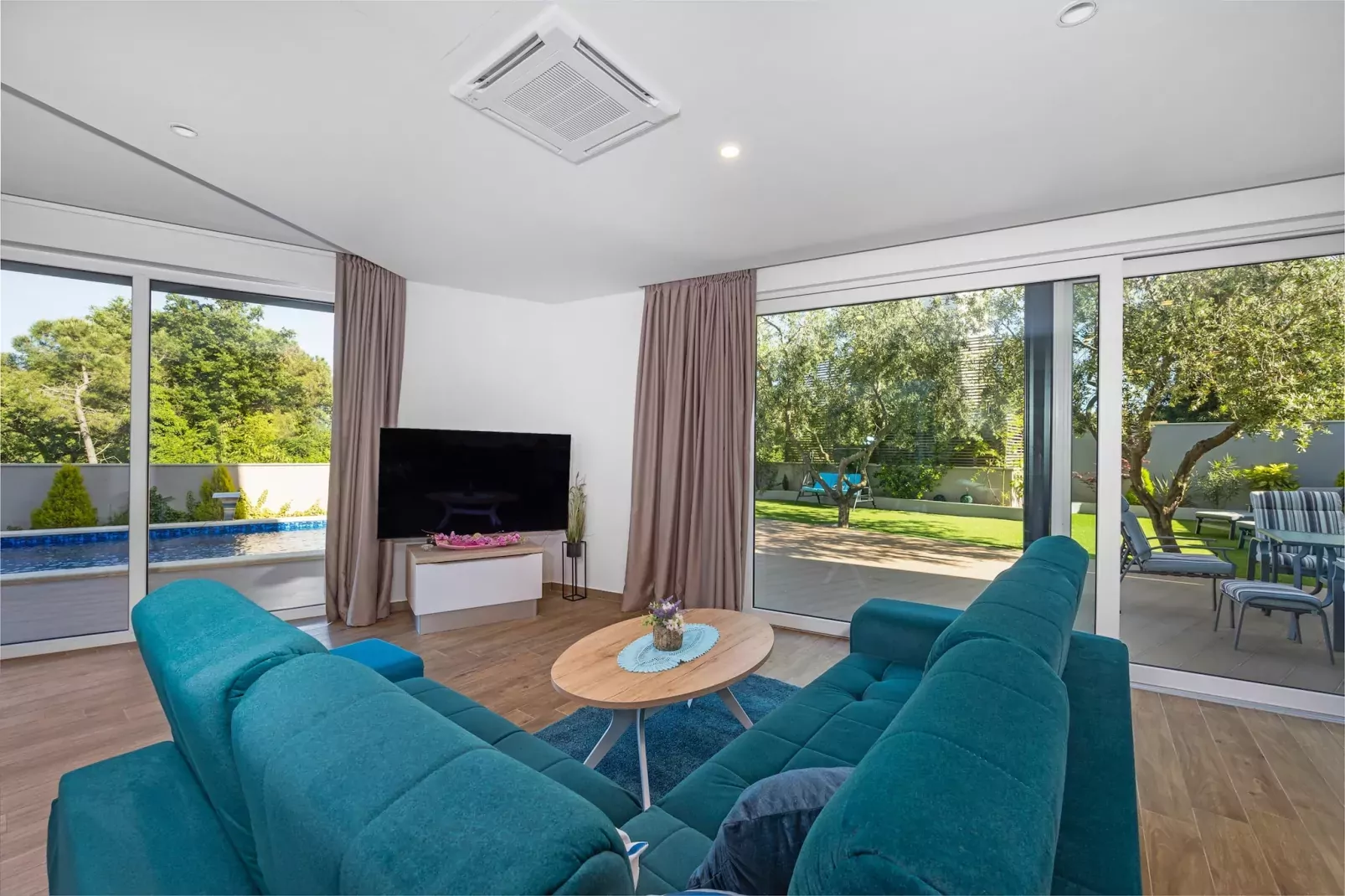 Villa Pinus-Woonkamer