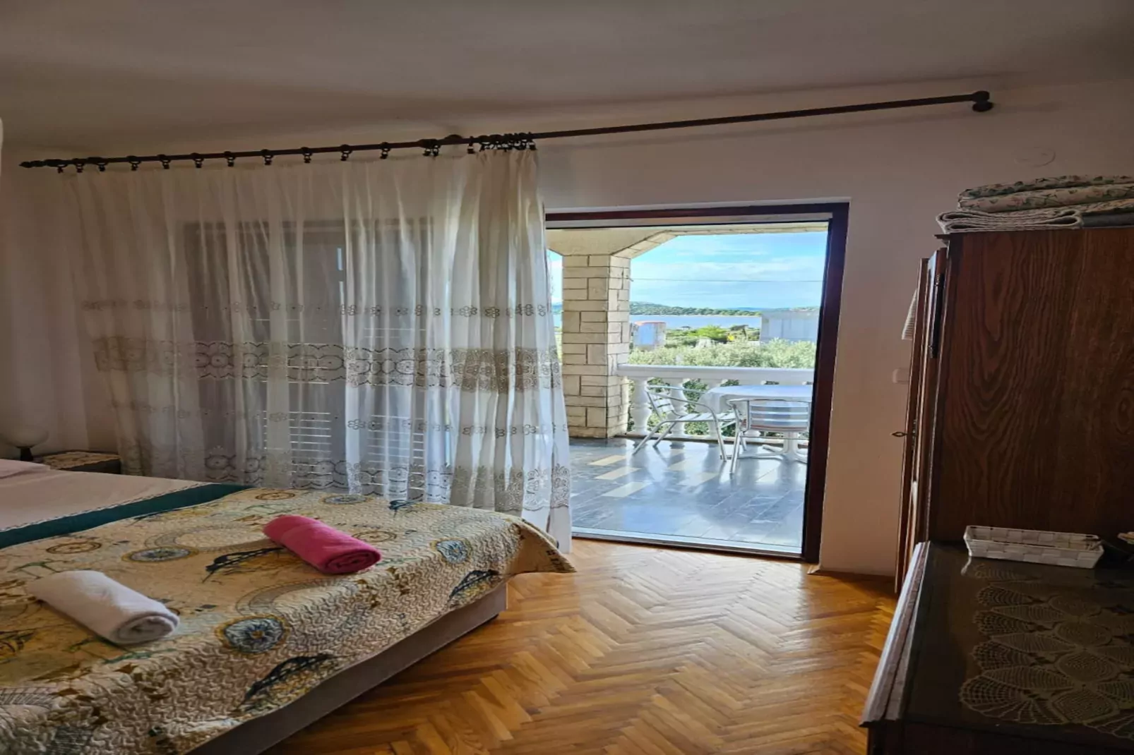 Apartments Nestor - studio apartment A1-Woonkamer