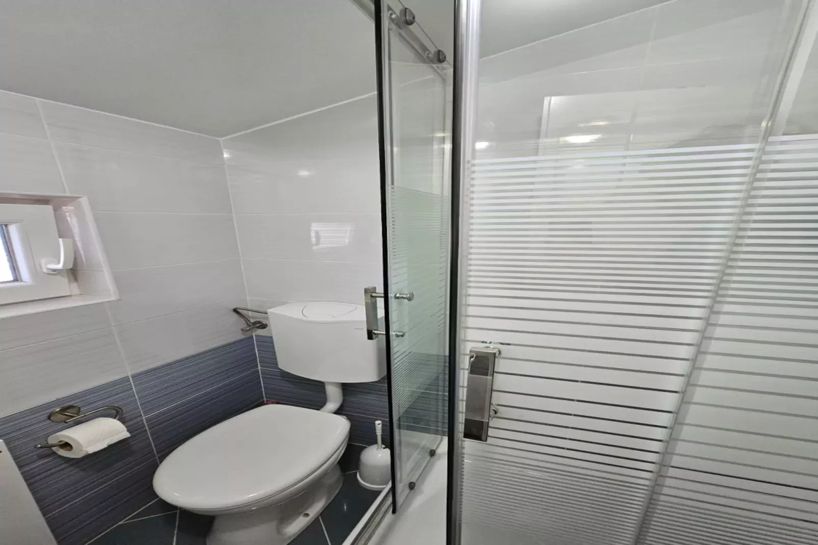 Apartments Olga - one bedroom apartment A3-Badkamer
