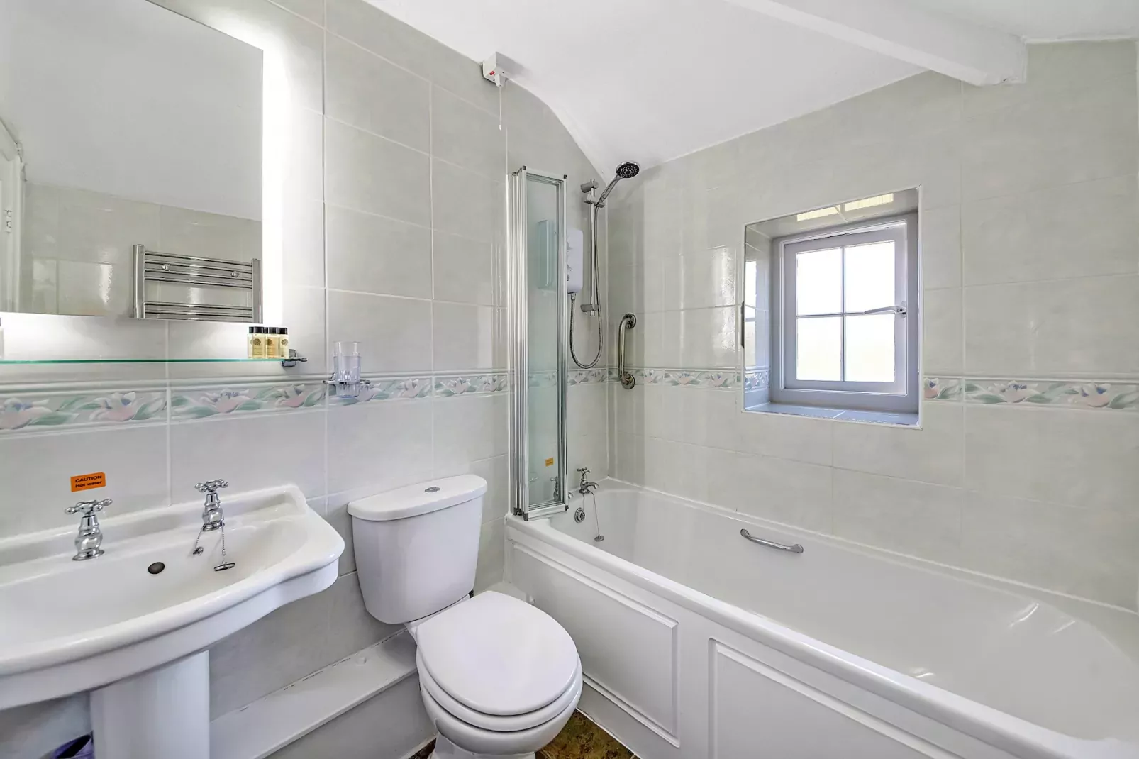Cleveland Hall Apt-Badkamer