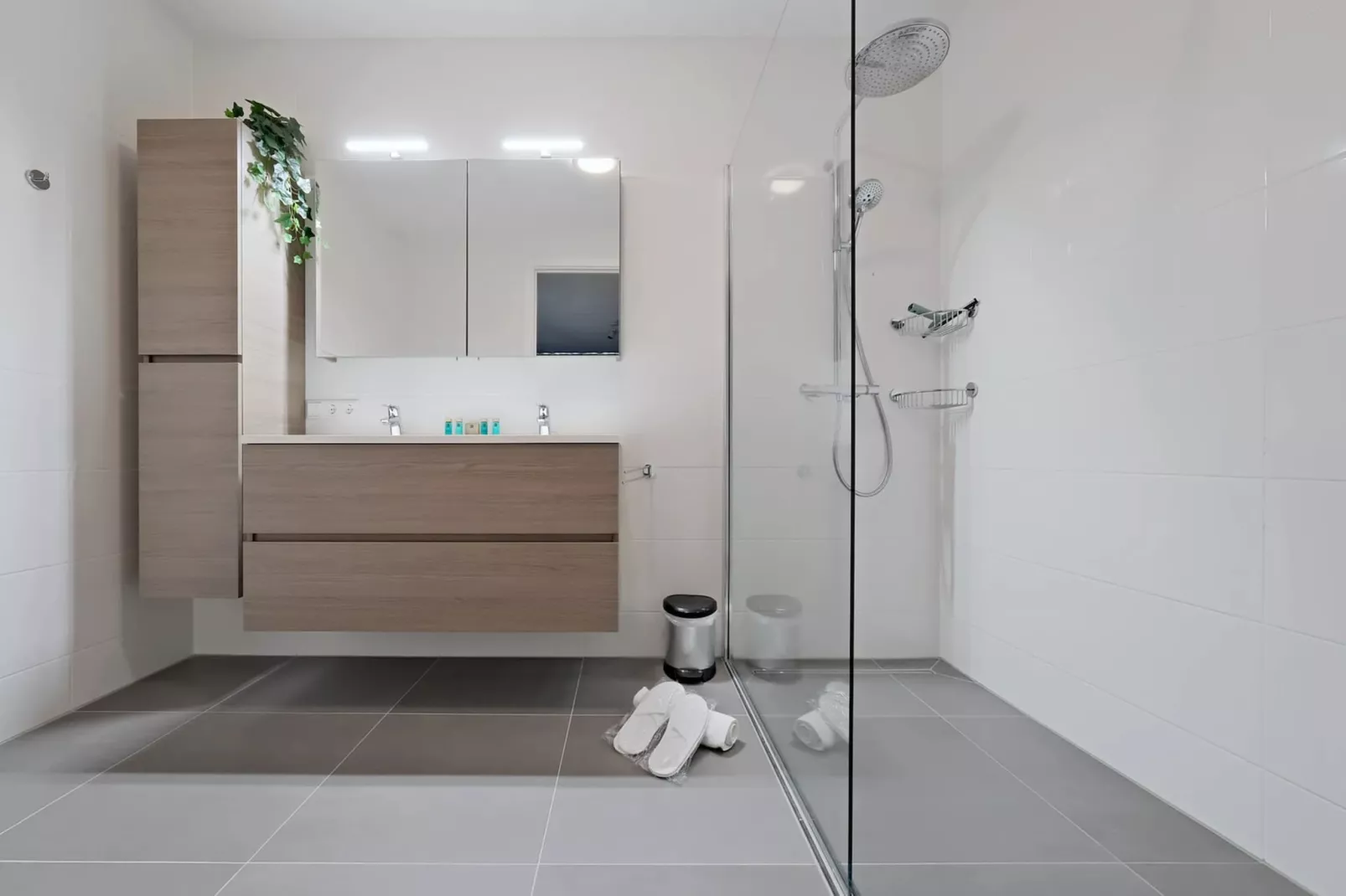 Breskens Apartments & Penthouses 1-Buitenkant zomer