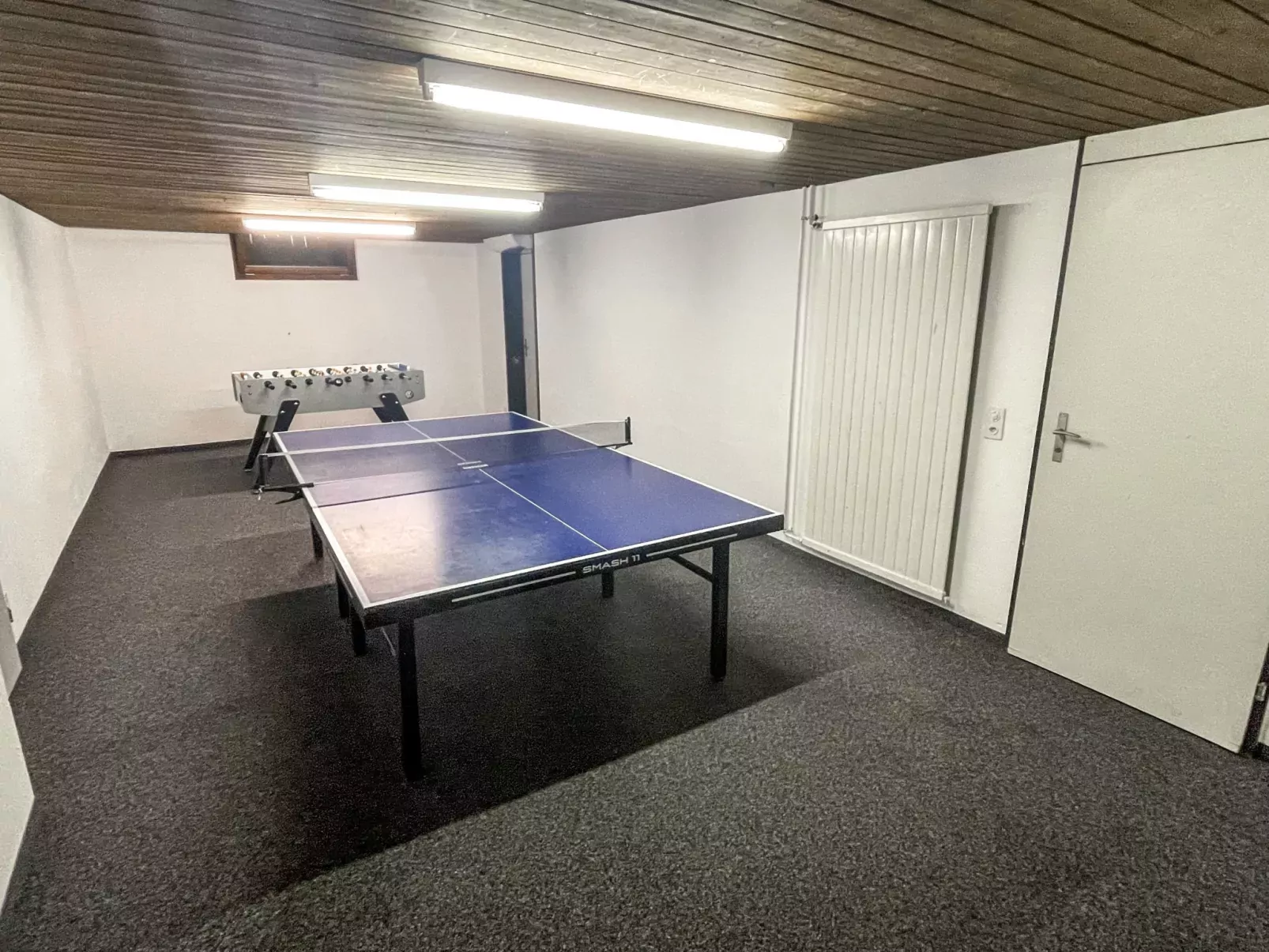 Apt B 096-Binnen