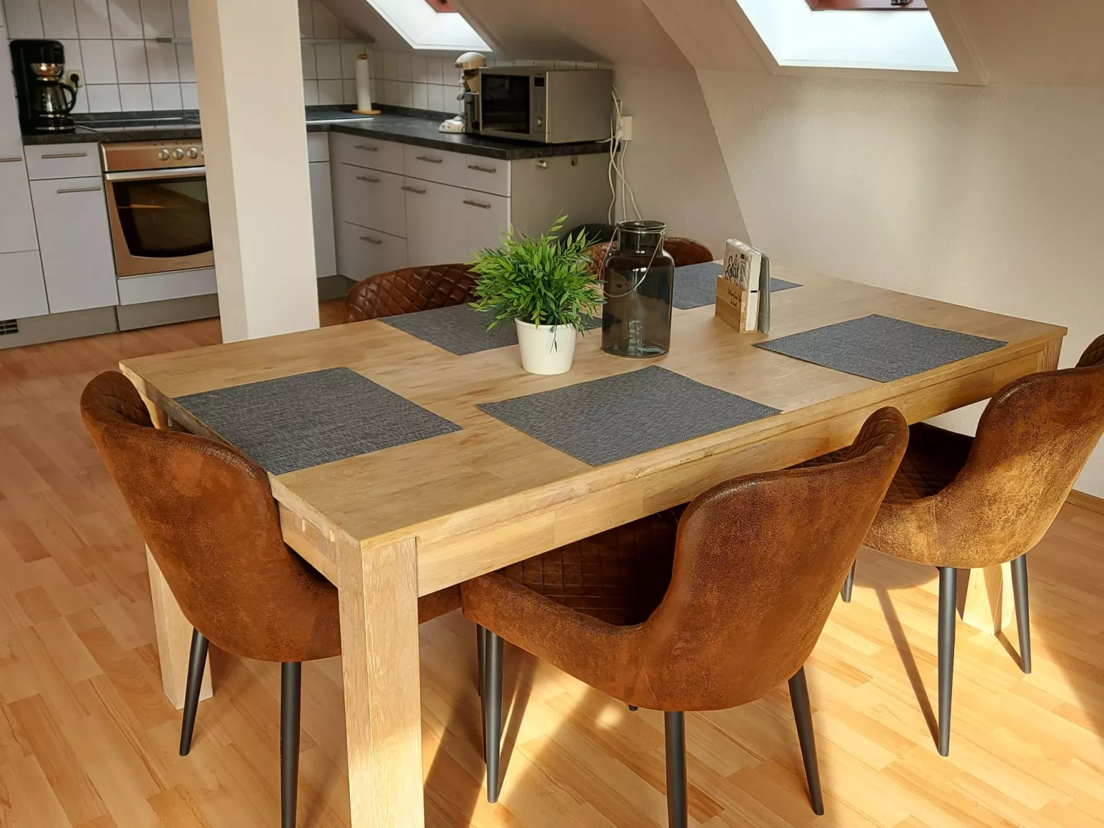 Sternberg 225/227 Ganzes Haus-Binnen