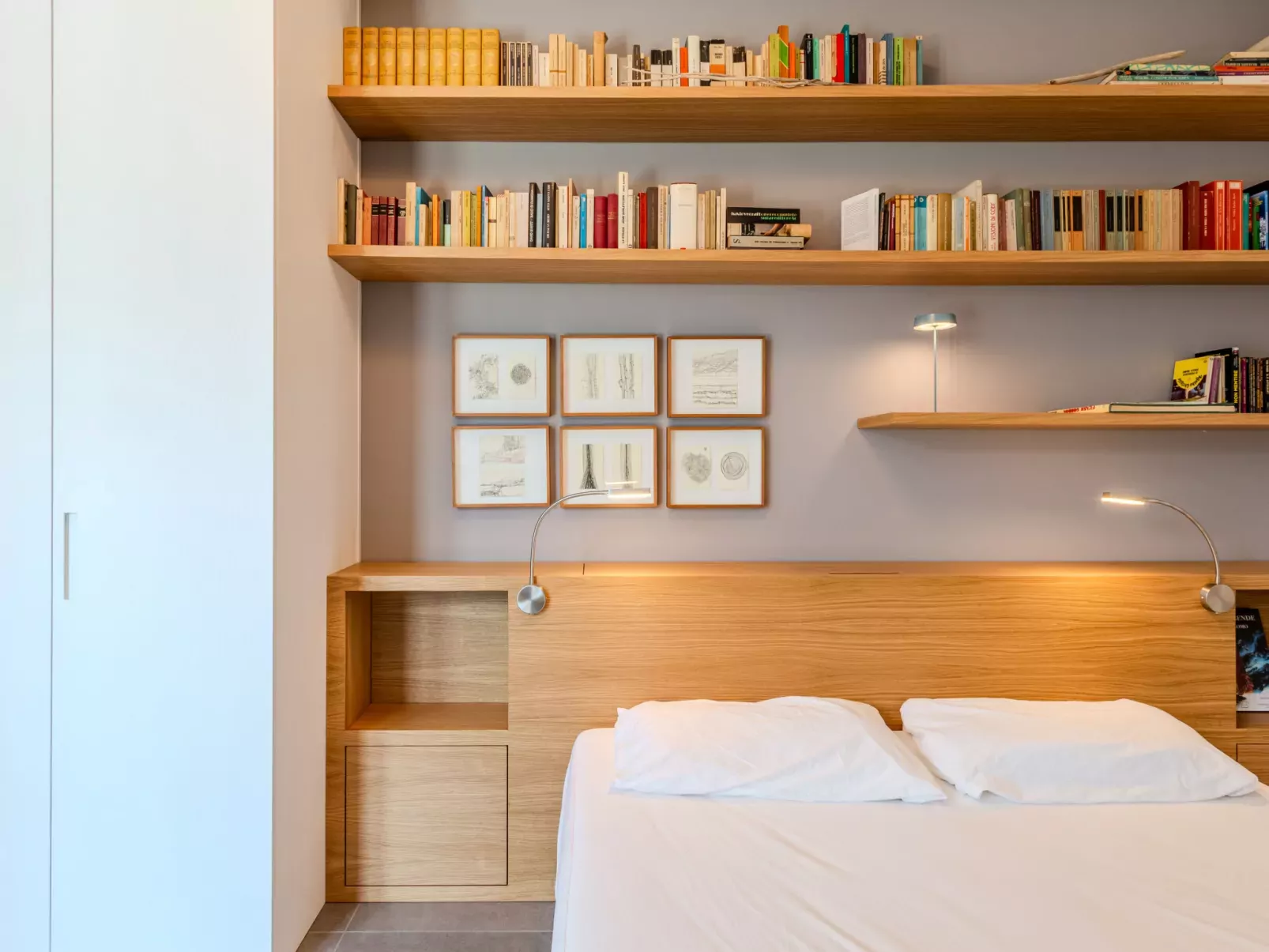 Flat 1-Binnen
