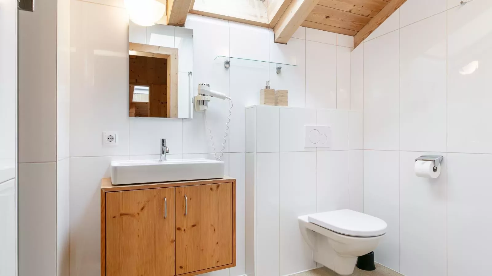 Waidachhaus 16-Badkamer