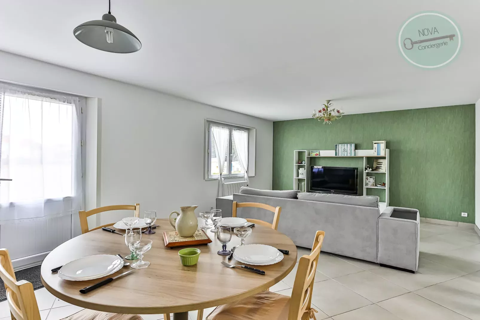Maison Ker Mona entre plage et commerces-Eetkamer