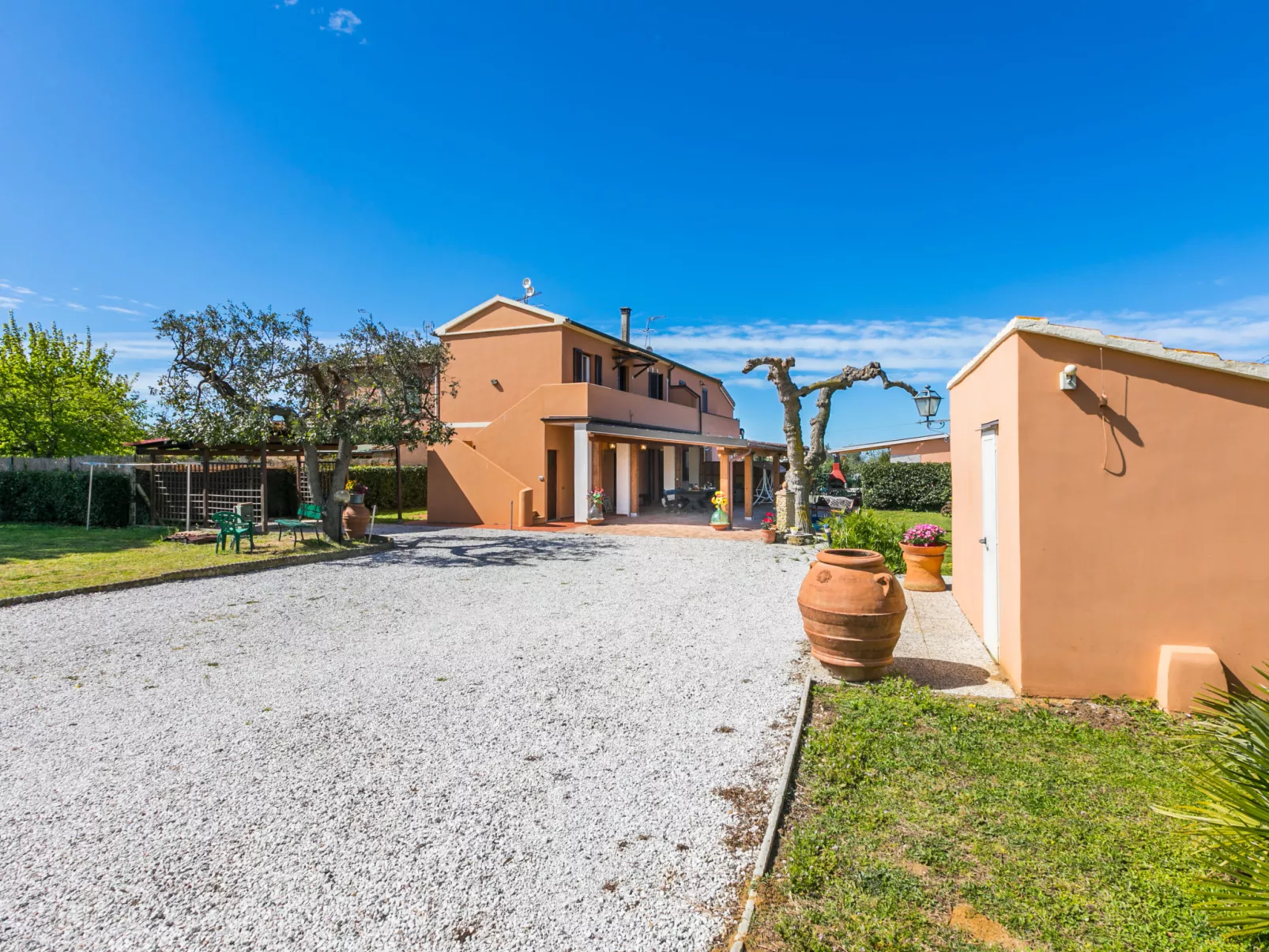 La Casina-Buiten