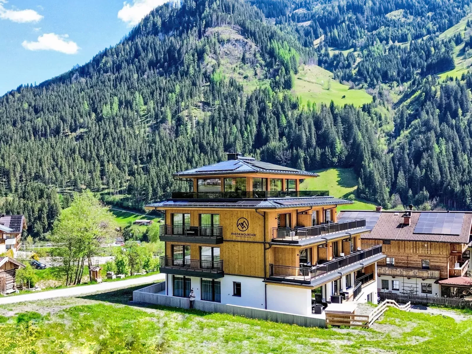 Mountain Suite Nr 301-Buiten