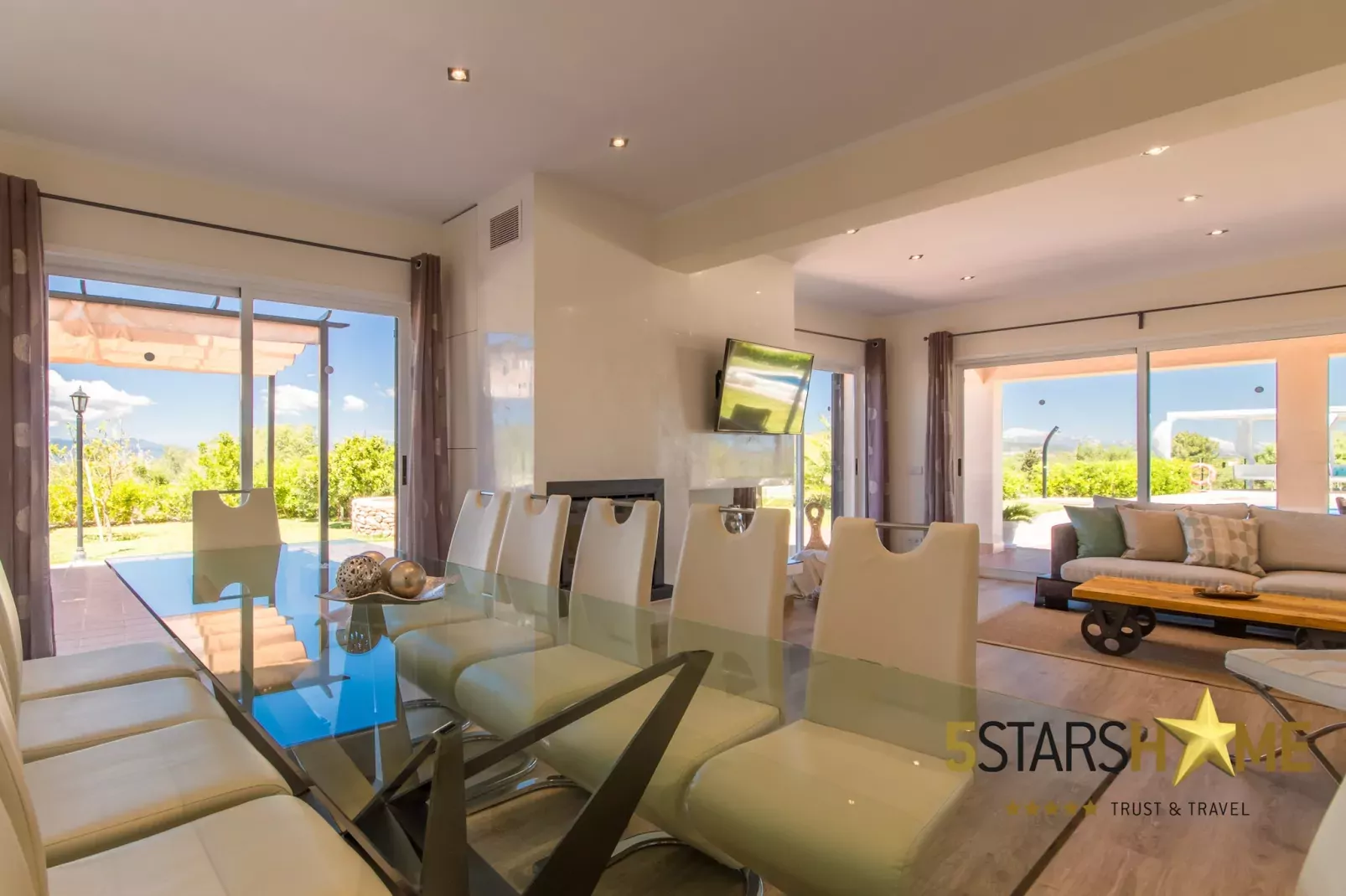 La Tierra, Villa-Finca 5StarsHome Mallorca-Woonkamer