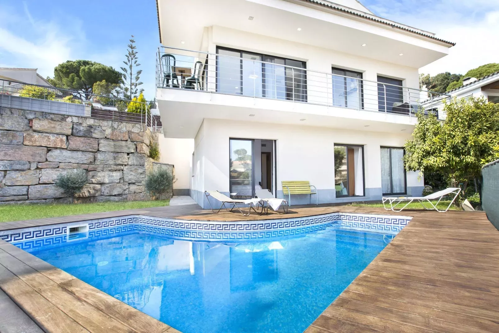 poolofhouse