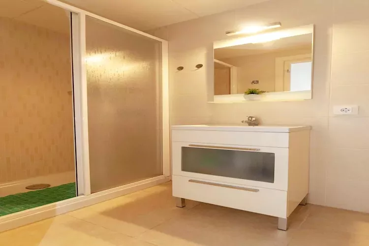 1213 SANT JOAN 200m Playa-Badkamer