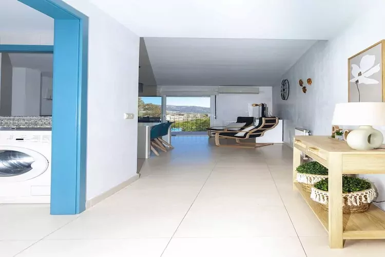 1234 MIRASOL con piscina-Overloop