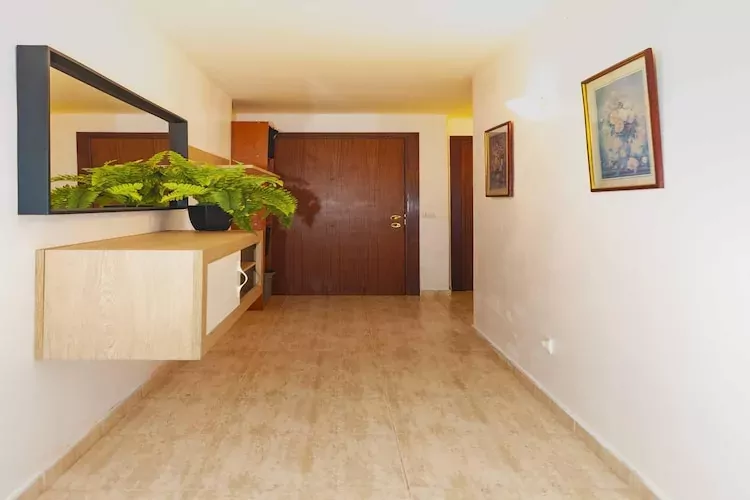 1236 CARLA MAR 50m playa-Overloop