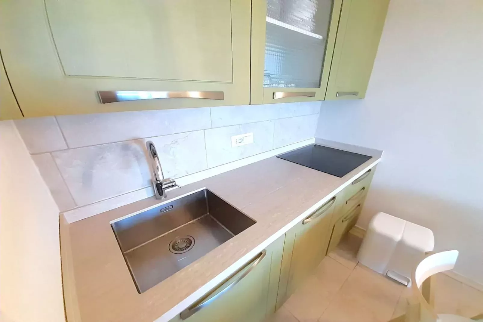 Bilocale 2/13 con AC-Keuken