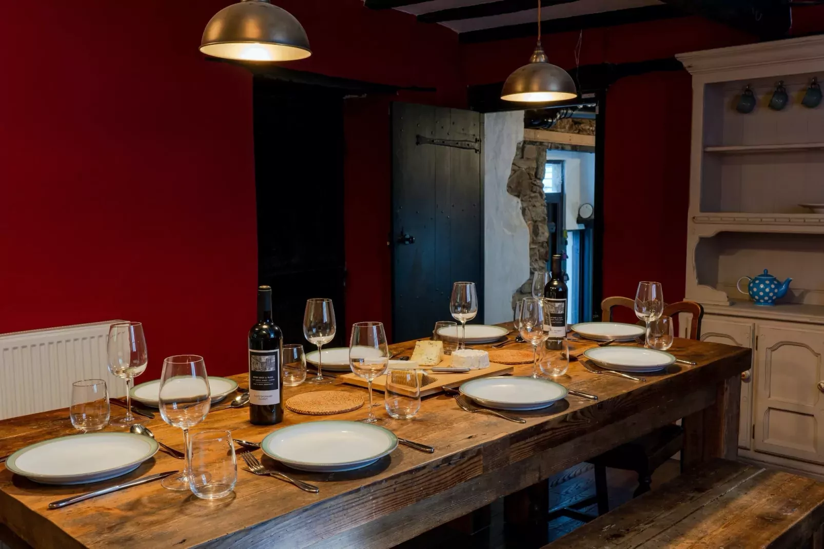 Lower Aylescott Farmhouse-Eetkamer