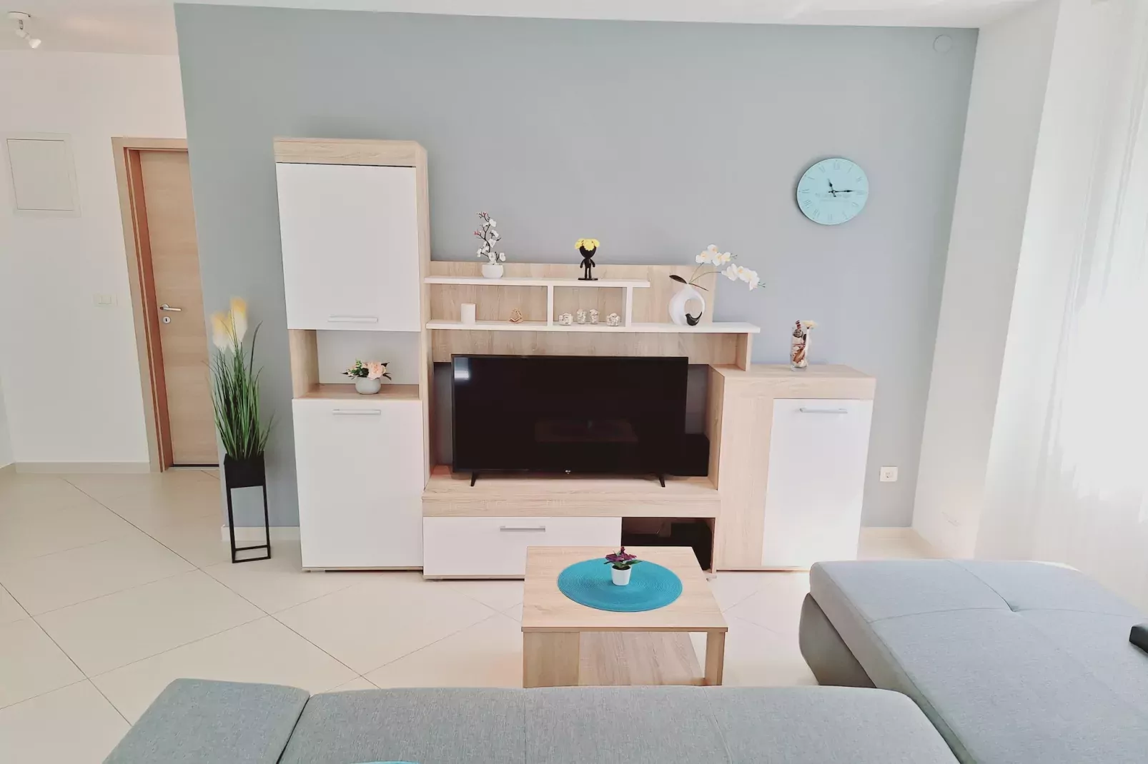 Enelani 2-Woonkamer