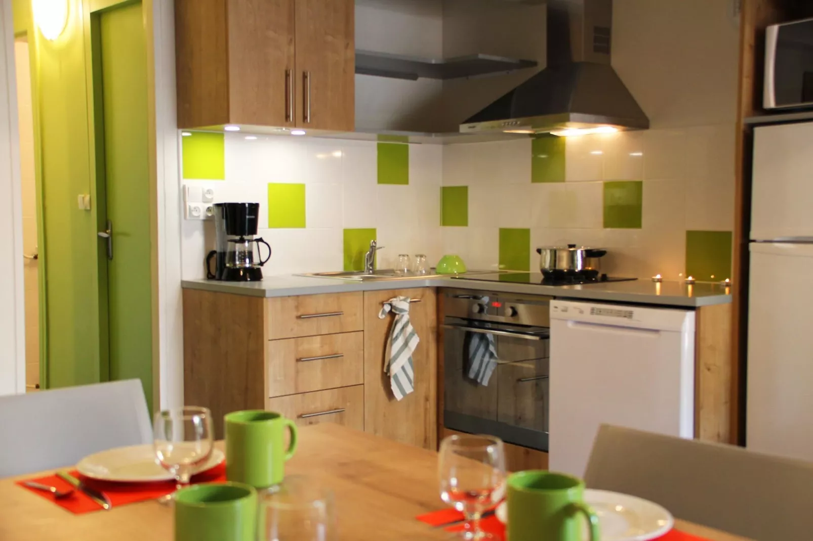 Amboise/Gîte 2 Pièces 5 Personnes 1 bébé-Keuken