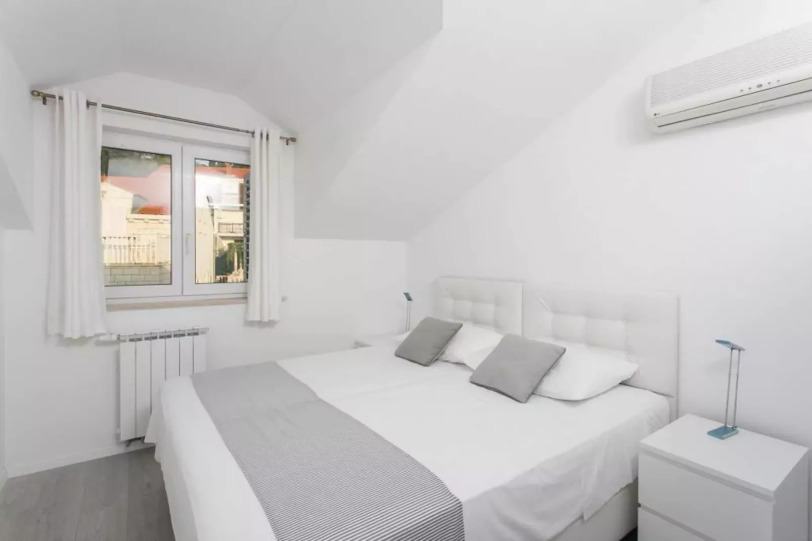 Apartments Villa Dubrovnik - Three Bedroom Apartment - Penthouse with Hot Tub-Slaapkamer