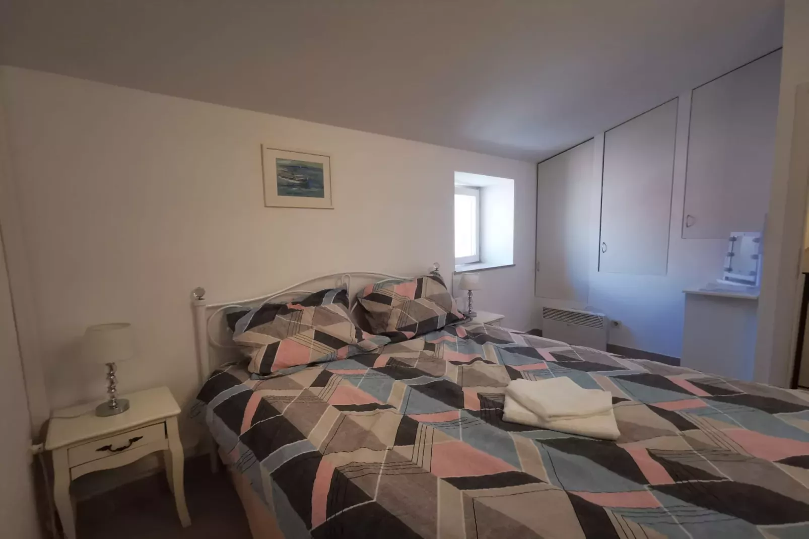 Sea View Holiday Home Umag - Three Bedroom Holiday Home-Slaapkamer