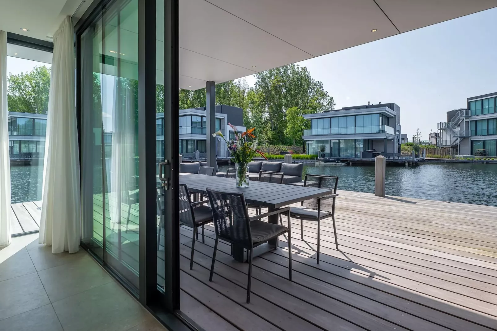 Harbour Village 5-Terrasbalkon