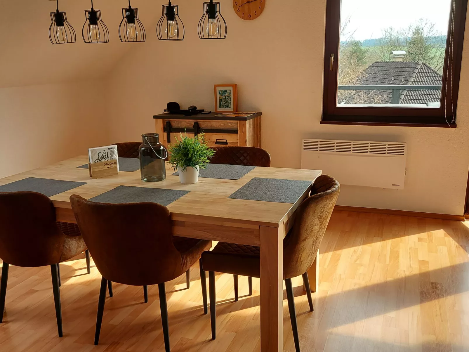 Sternberg 225/227 Ganzes Haus-Binnen