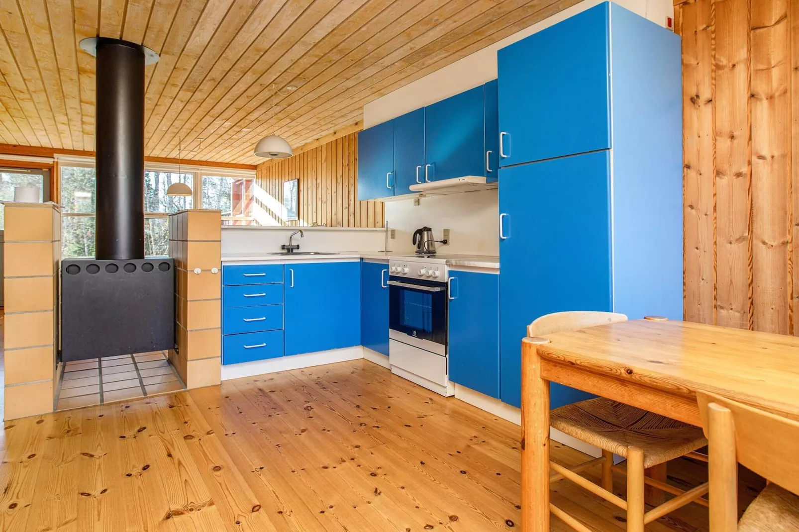 3 room,1st row,renovated-Binnen