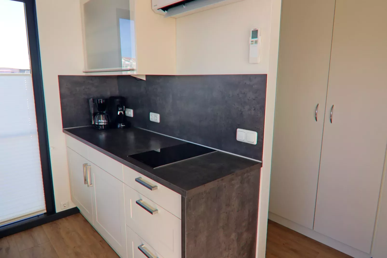 Hausboot Family & Friends mit Hund LP 10 / 1-2 Personen-Keuken