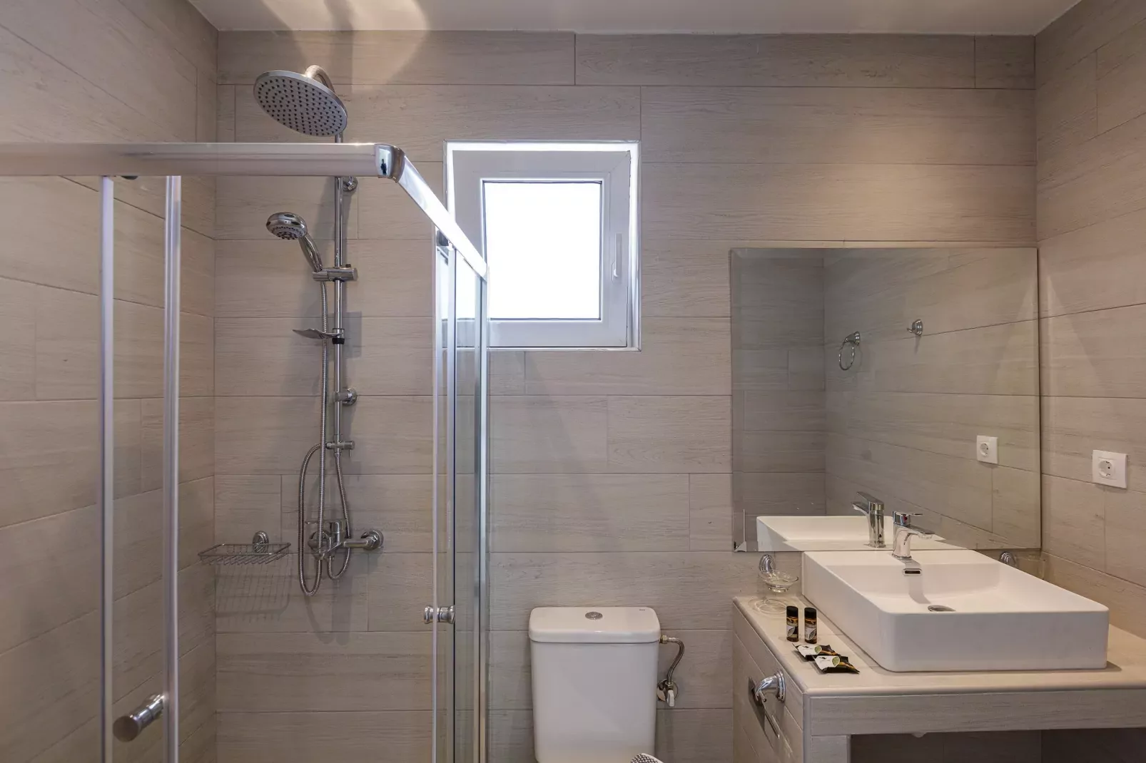 Petres 3-Badkamer