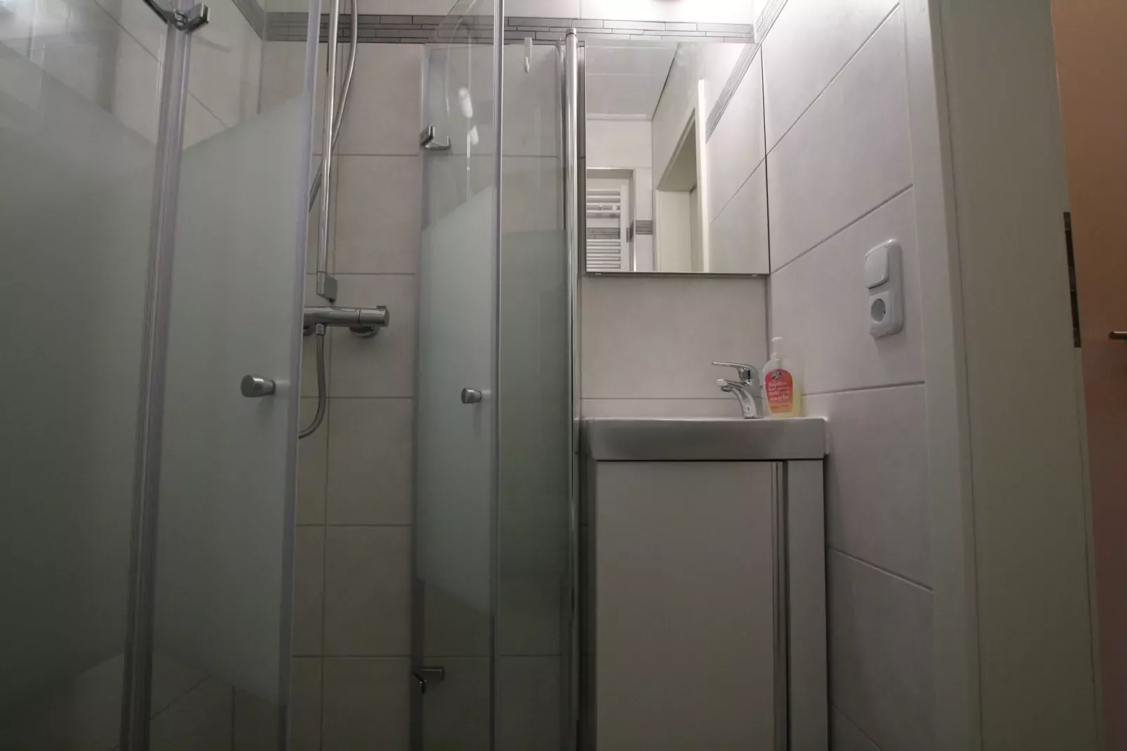 Ferienhäuschen in Schwerin-Badkamer