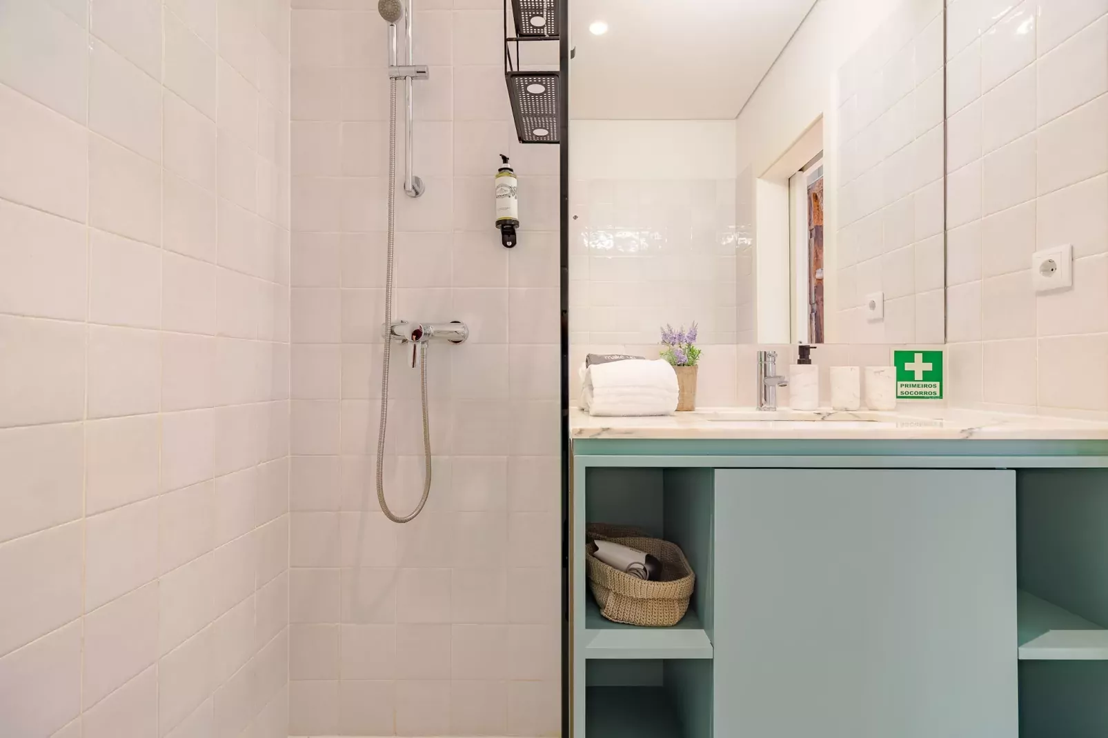 YOUROPO - City Center 4-Badkamer