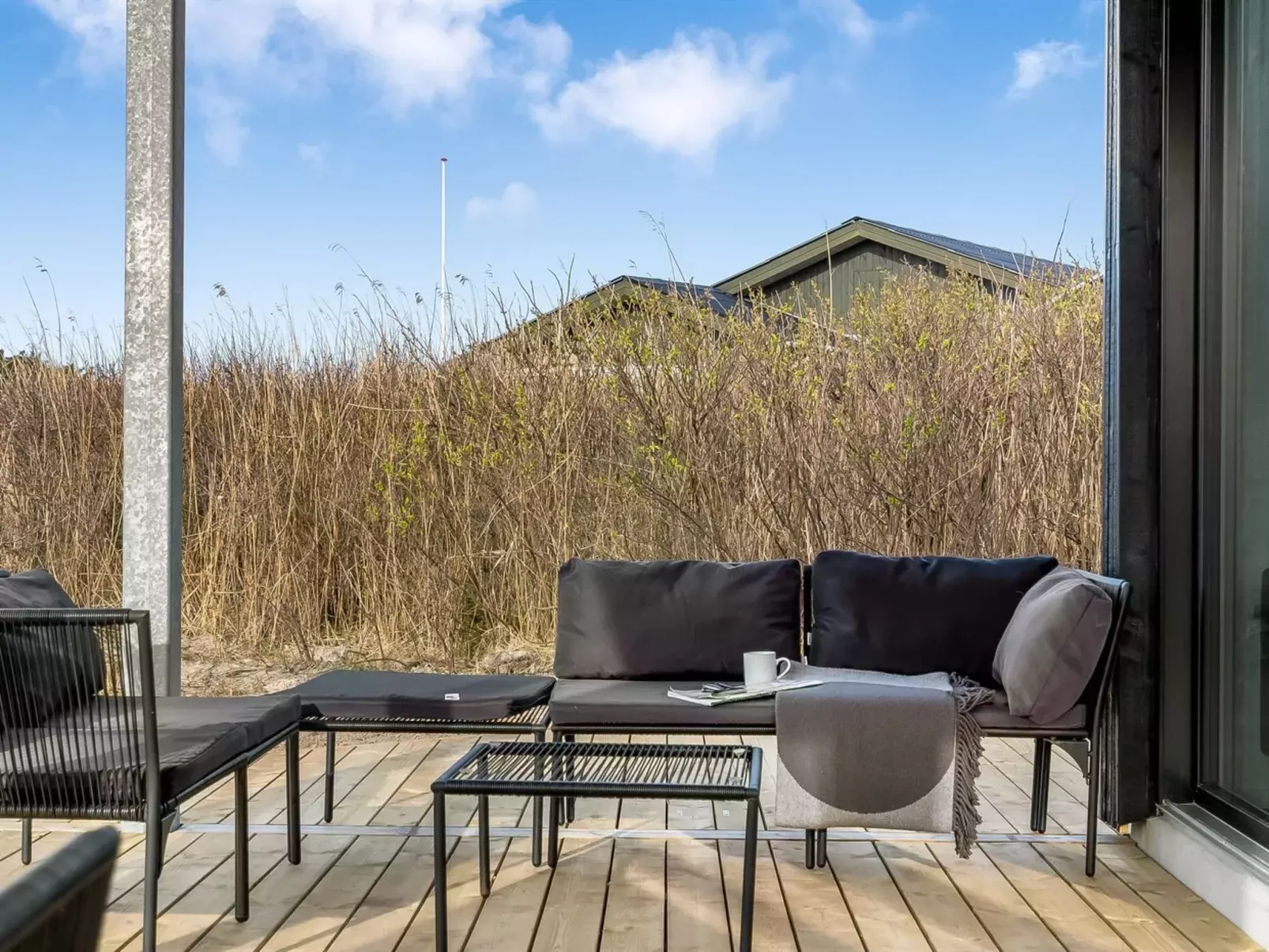 "Jouni" - 200m from the sea-Buiten