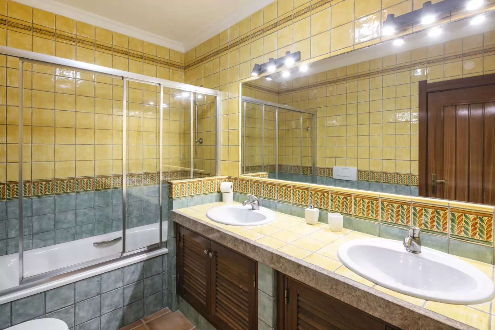34 Terraços de Benagil (Casa Anabela)-Badkamer