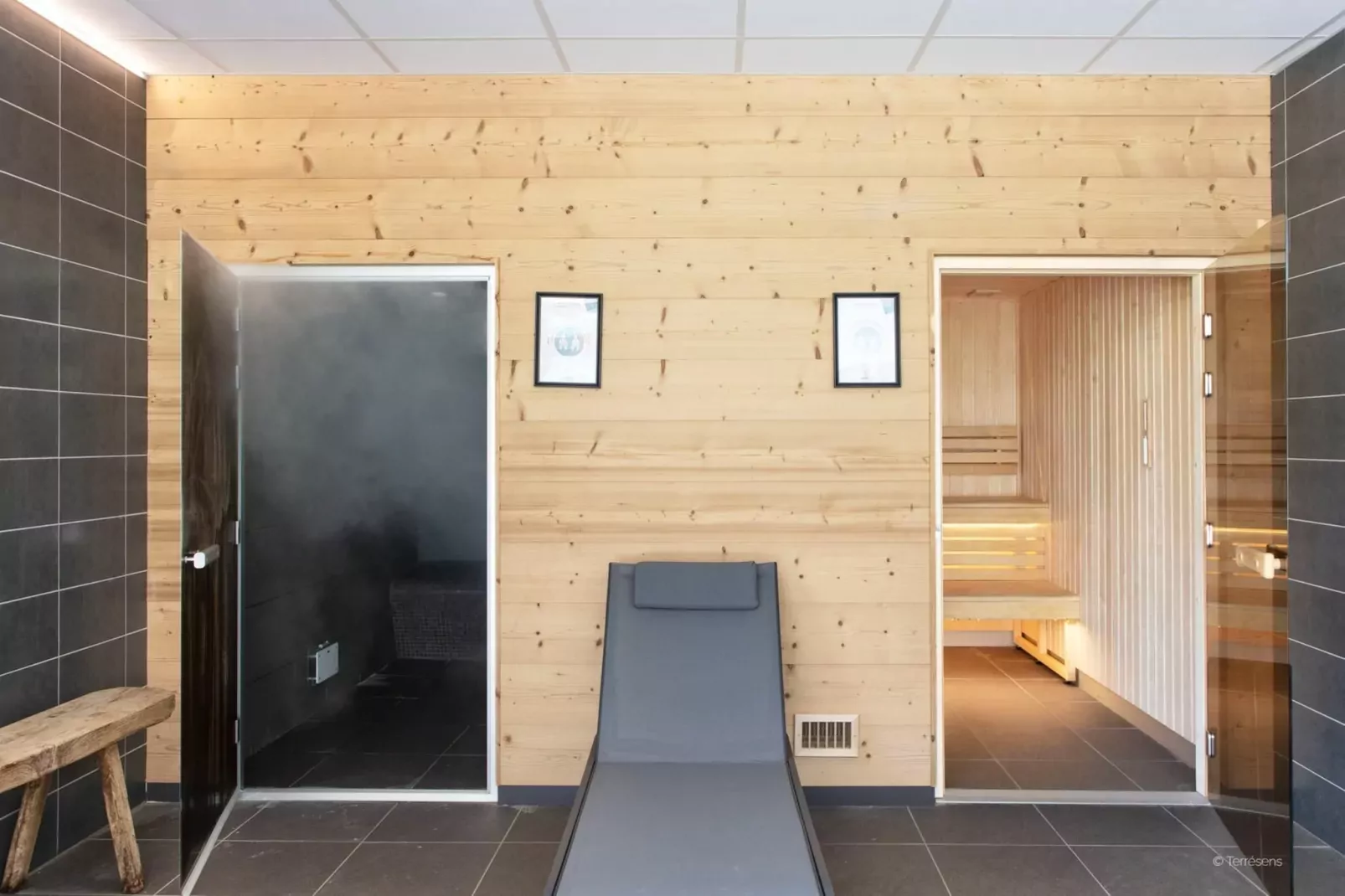 VAUJANY Edelweiss-A36S-Overloop