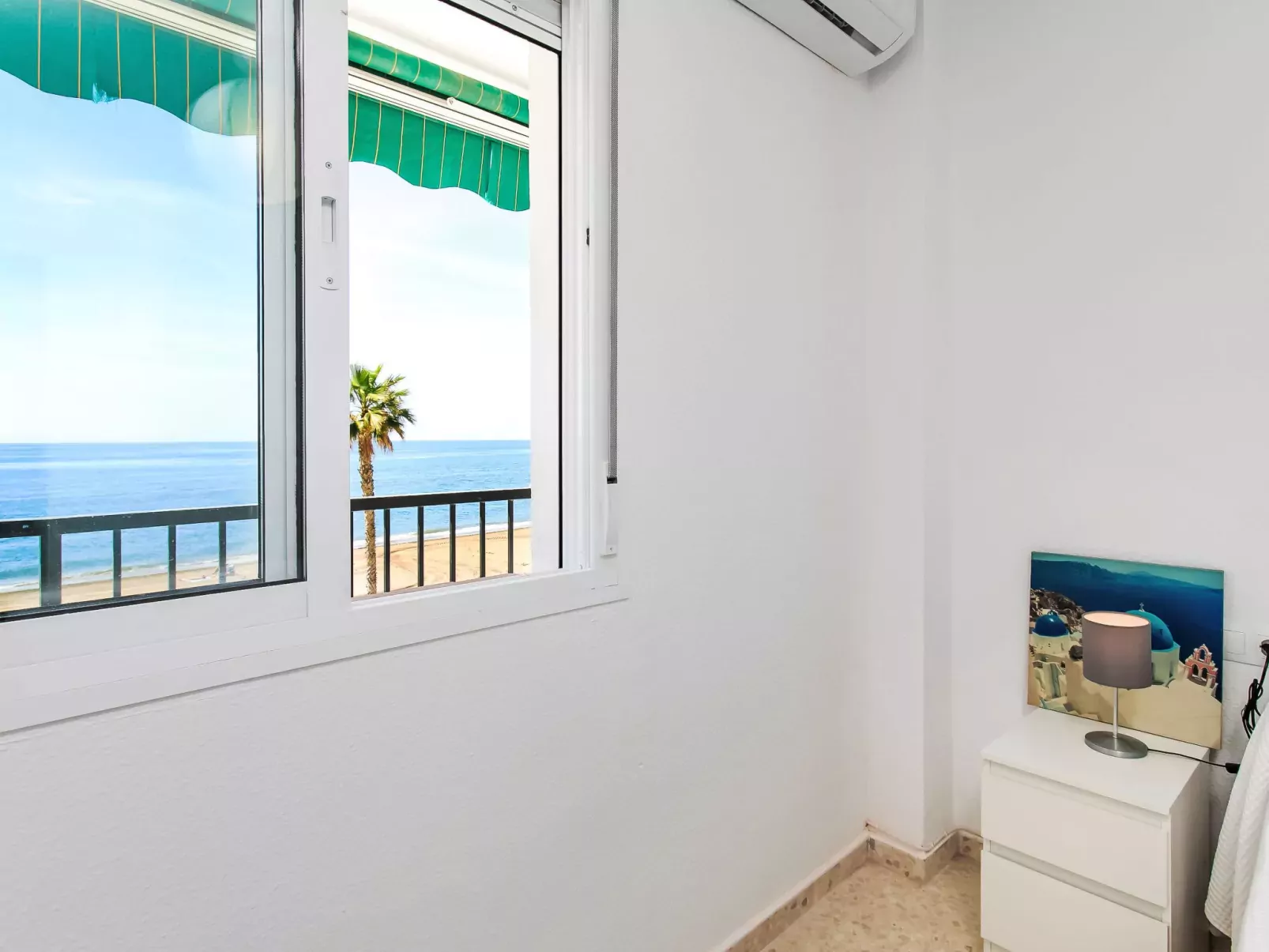 Rinconada beachfront 2-Binnen