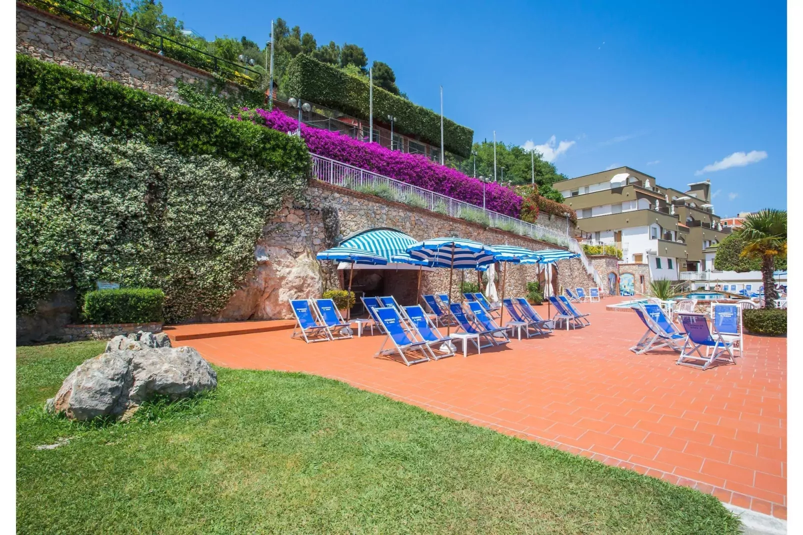 RESIDENCE SANT'ANNA TWO-ROOM APT 5 PAX B5