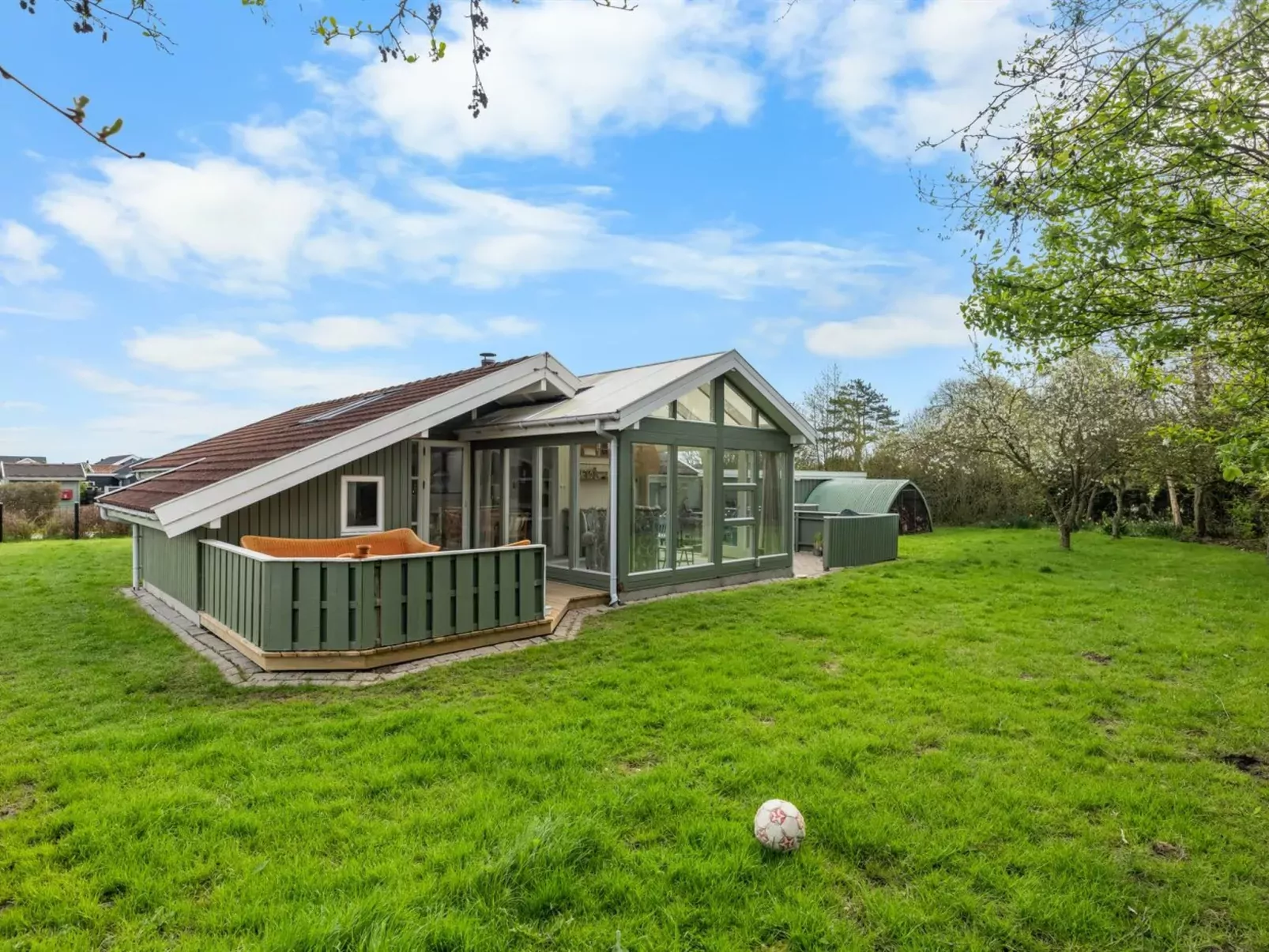 "Gitt" - 140m from the sea-Buiten