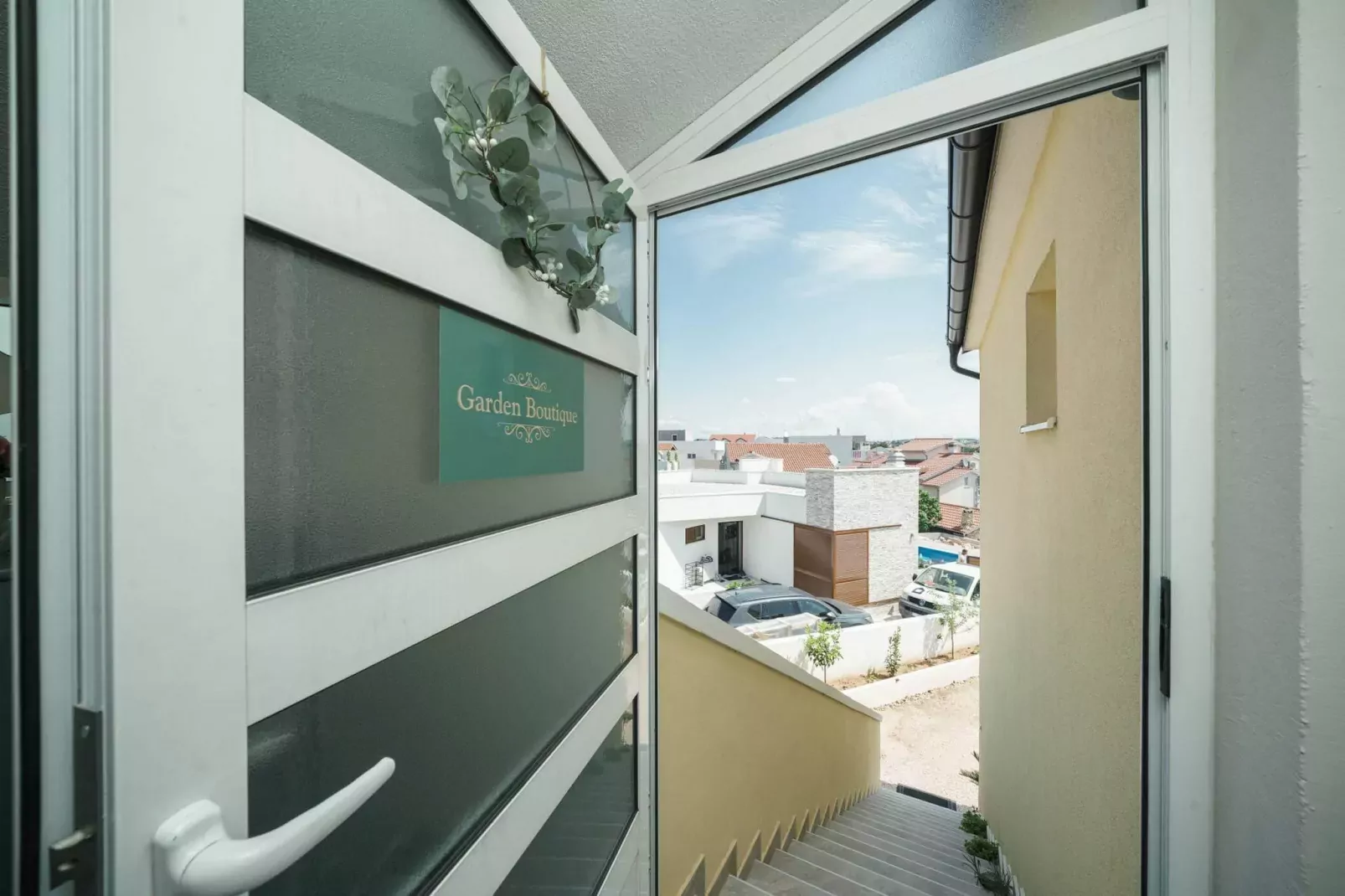 Garden Boutique Apartments - Silver-Overloop