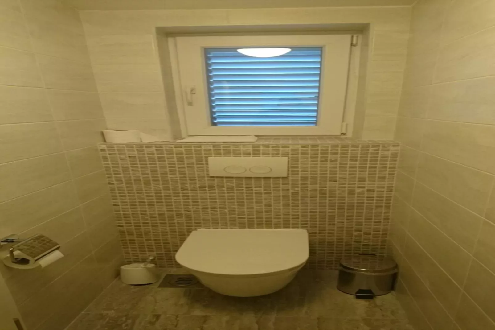 Apartments Gojevic - two bedroom apartment A1-Badkamer