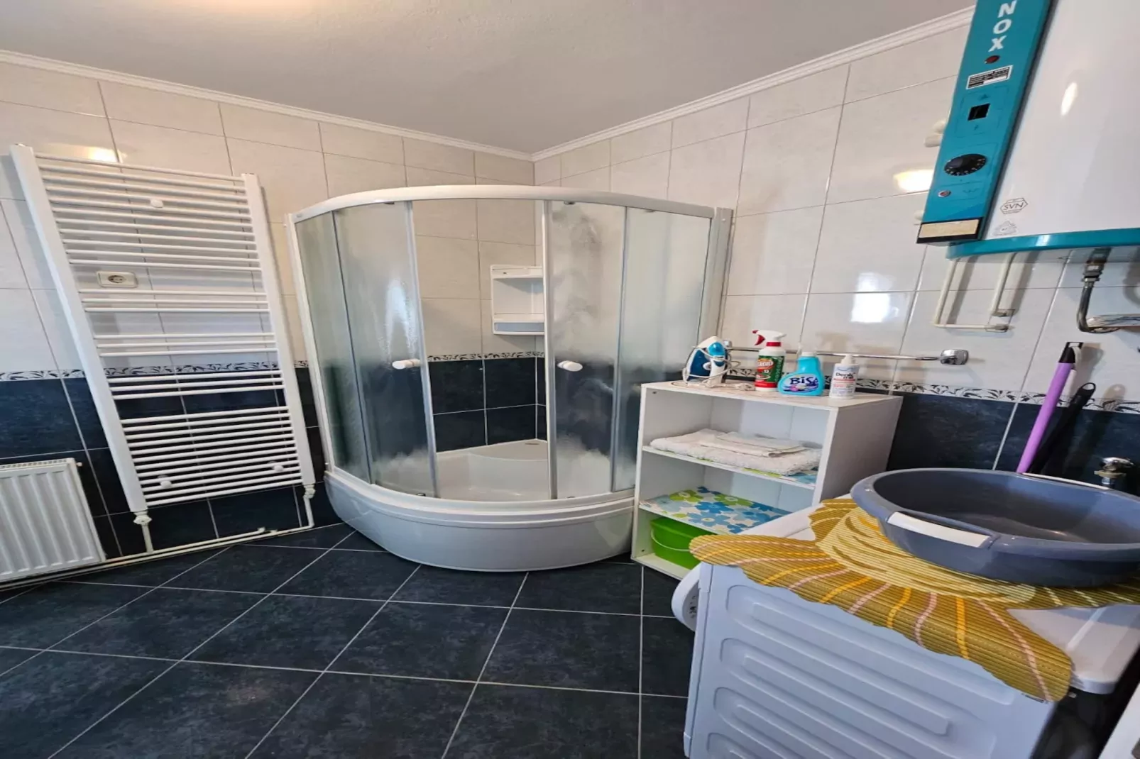 Apartments Olga - two bedroom apartment A2-Badkamer
