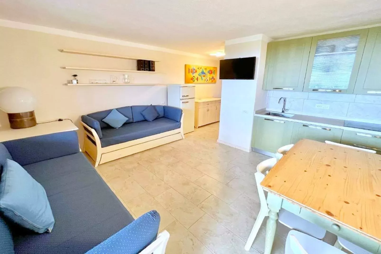 Bilocale 2/13 con AC-Keuken