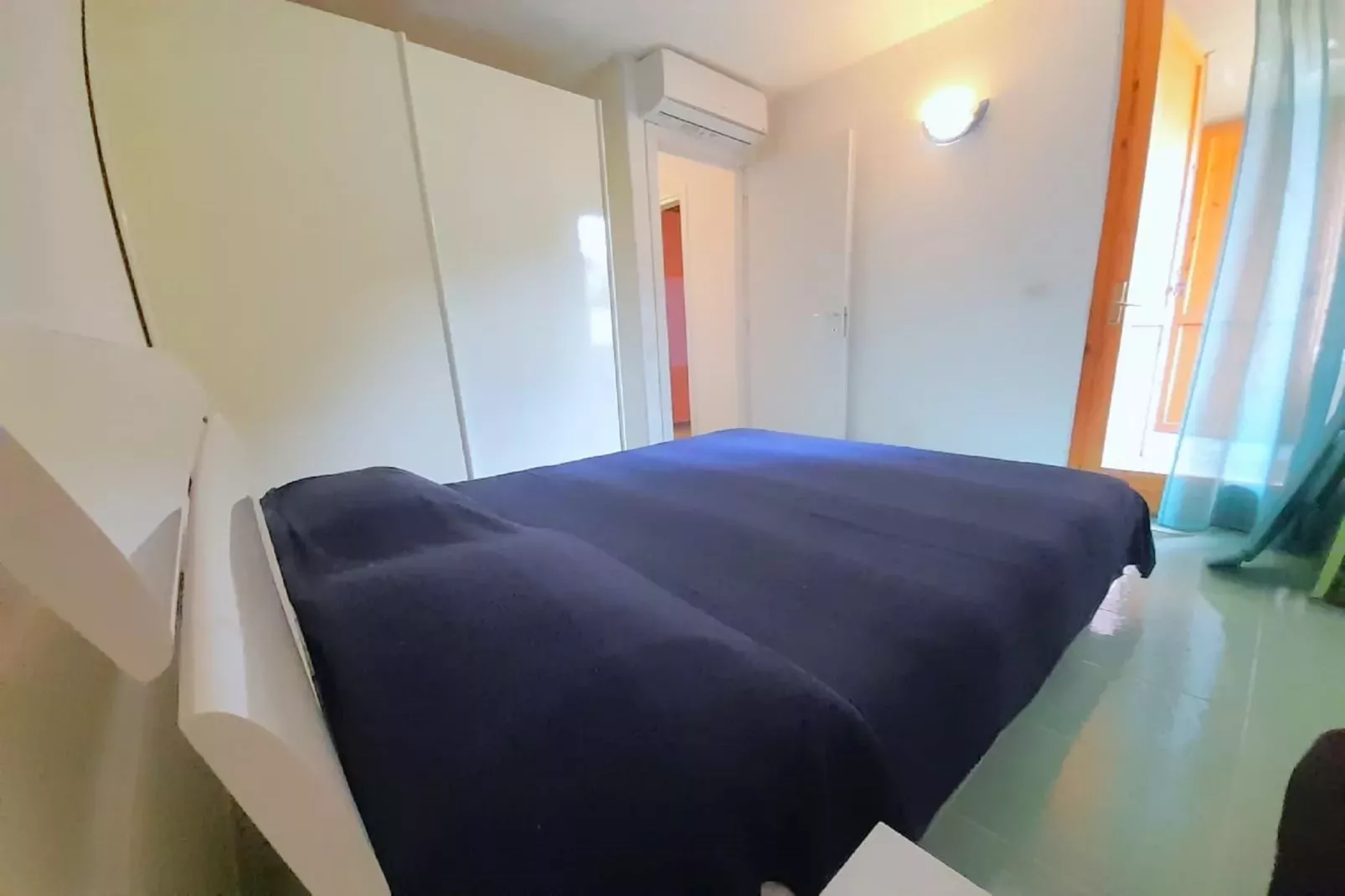 Trilocale 8/42 con AC-Slaapkamer