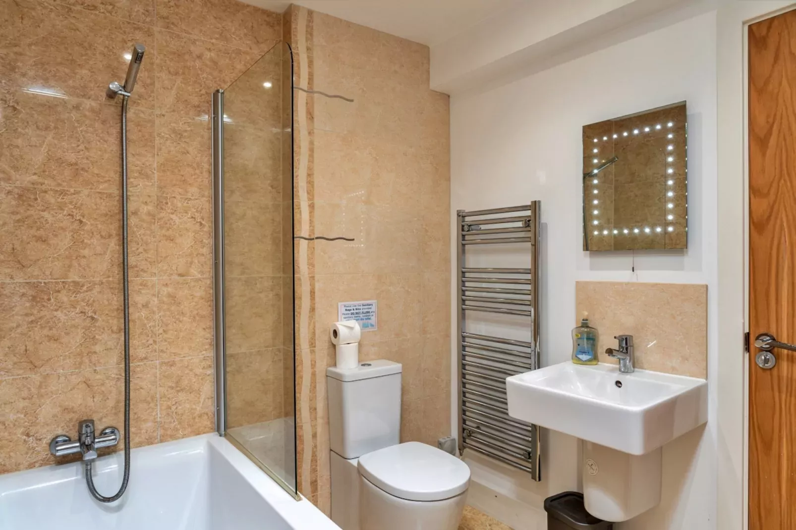 Jubilee Barn Cottage at Bodmin Moor-Badkamer