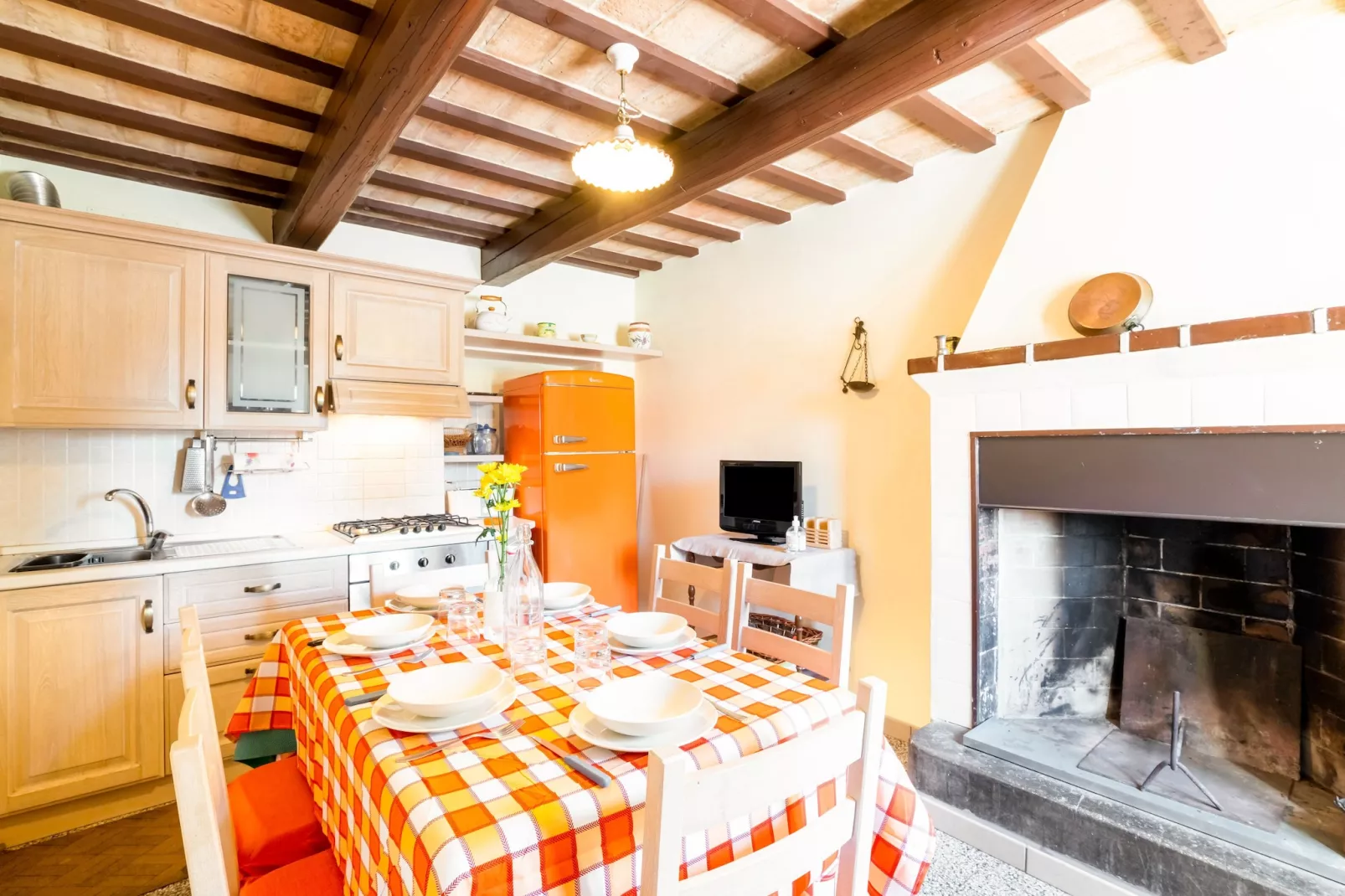 Casa Del Nonno-Eetkamer